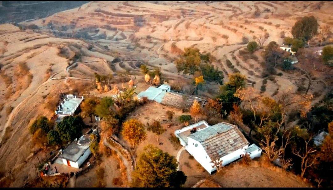 Dwarahat Village Farmstay- Babaji'S Cave Dış mekan fotoğraf